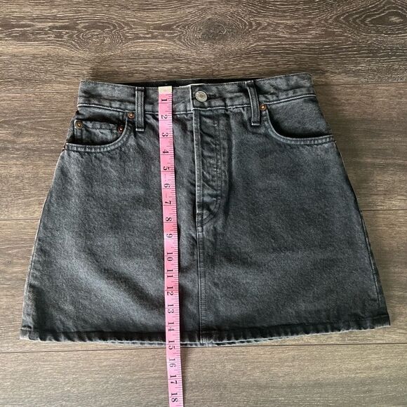 RE/DONE 90’s Mini Skirt in Washed Black. Size 26. NWT! - Picture 12 of 16
